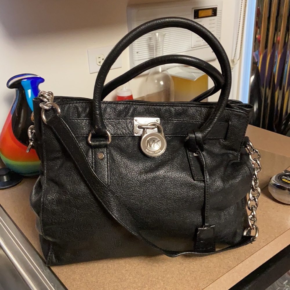 Michael Michael Kors Hamilton Leather Tote - Picture 3 of 15